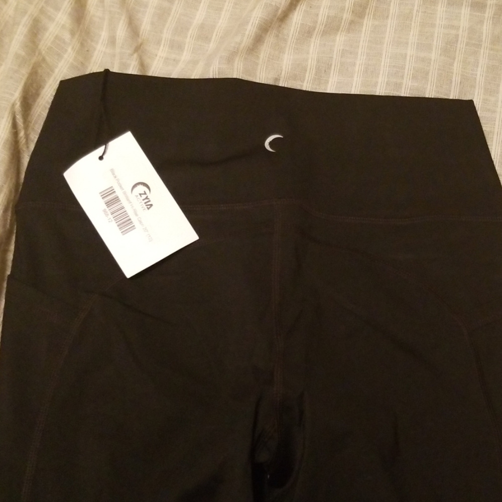 20 inch high rise capri